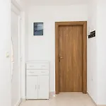 Ninic Διαμέρισμα Srima