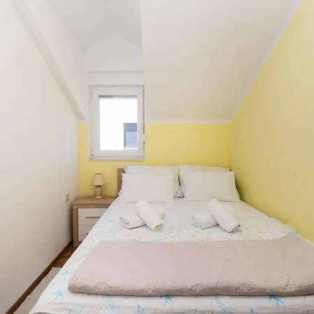Apartament Ninić