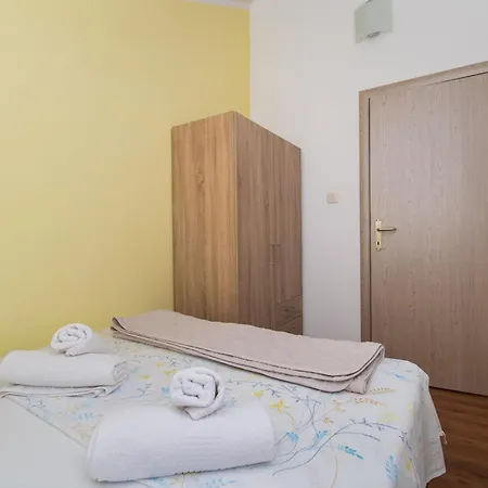 Apartmán Ninic Srima