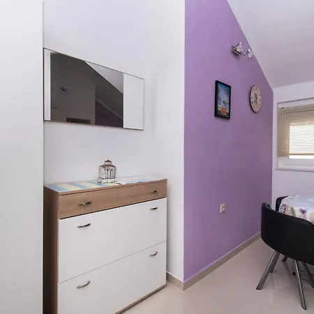 Apartmán Ninic Srima