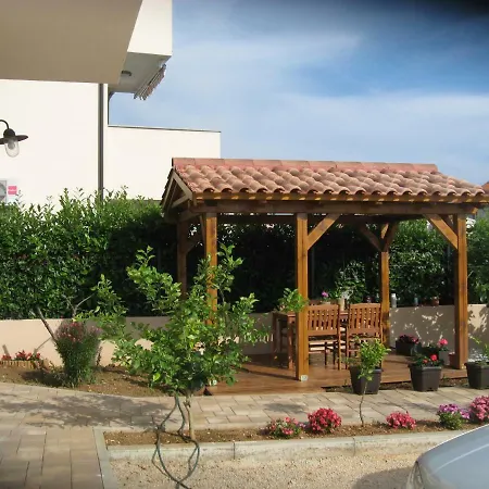 Ninic Apartmán Srima