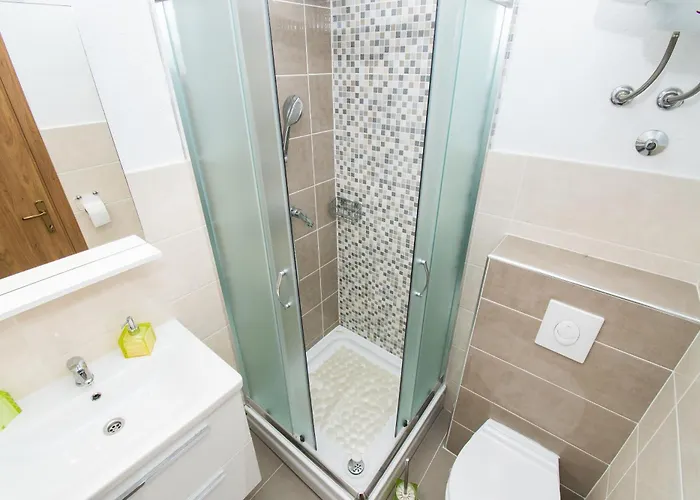 Ninic Апартаменты Срима