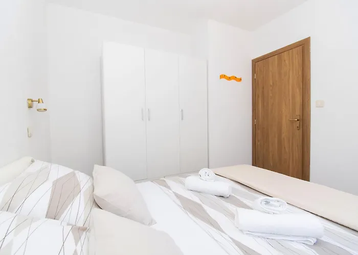 Апартаменты Ninic Срима