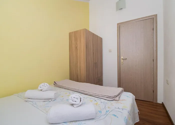 Апартаменты Ninic Срима