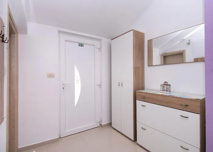 Ninic Апартаменты *